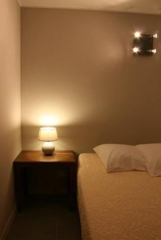 L'Hotellerie Kouros Cuers Room photo